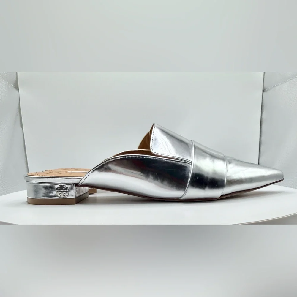 Tory Burch Rosalind Pointed-toe mule‎ in Metallic Silver Leather Size 6.5